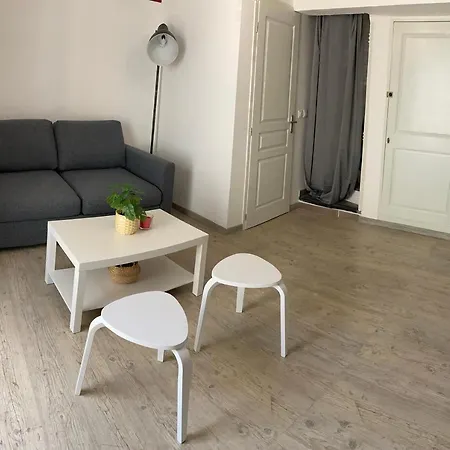 Location De La Carraire